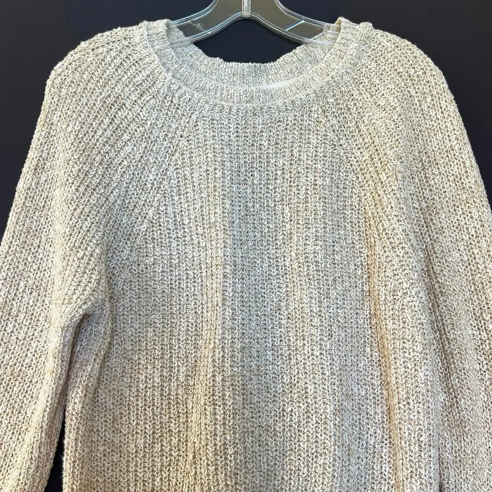 Free People. Women’s bouclé long sleeve cotton sweater